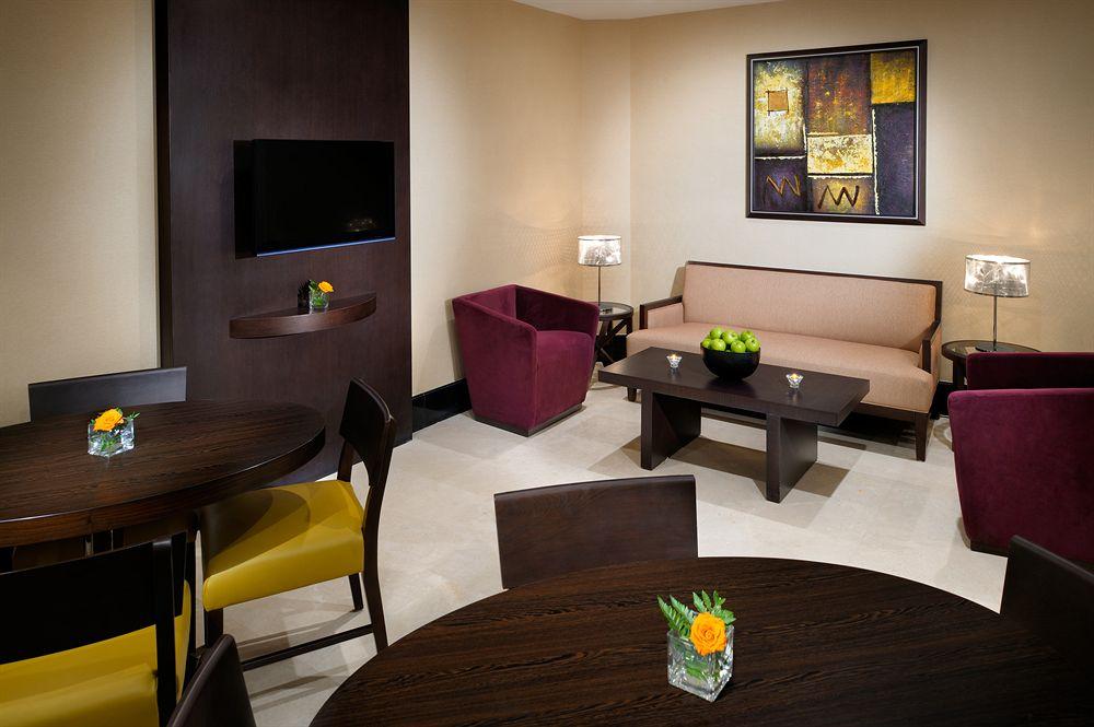 Courtyard By Marriott Riyadh Diplomatic Quarter Kültér fotó