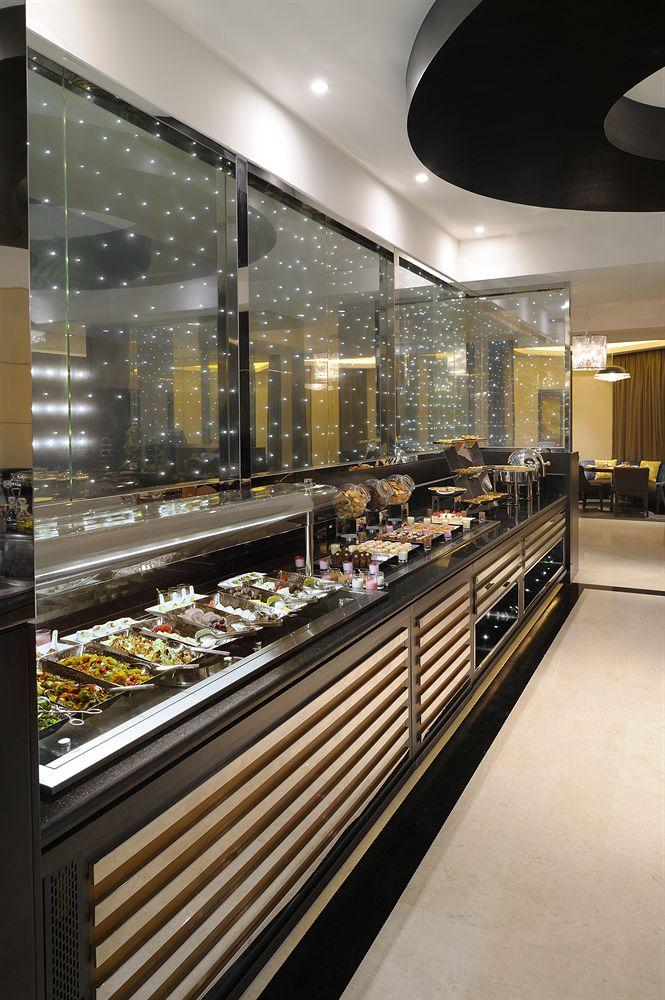 Courtyard By Marriott Riyadh Diplomatic Quarter Kültér fotó