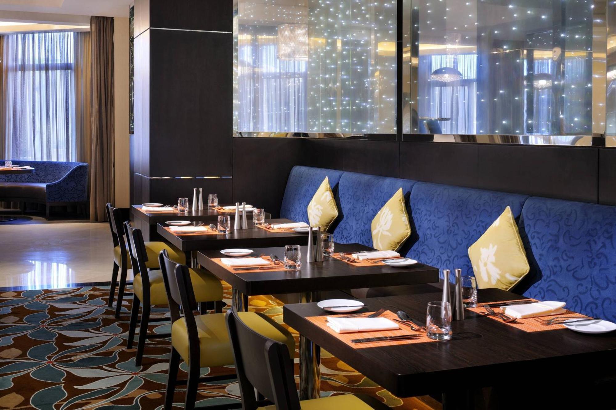 Courtyard By Marriott Riyadh Diplomatic Quarter Kültér fotó